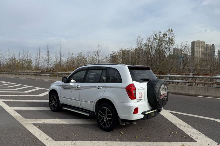 Used Chery Tiggo 3 2018 1.6L CVT Million Global Edition Exterior 4