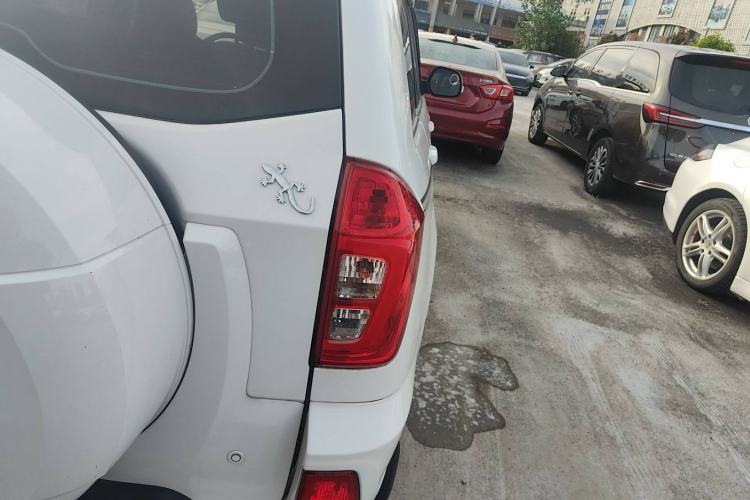 Used Chery Tiggo 3 2018 1.6L Manual Million Global Edition Exterior 6