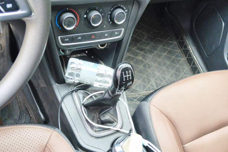 Used Chery Tiggo 3 2018 1.6L Manual Million Global Edition Gear Lever