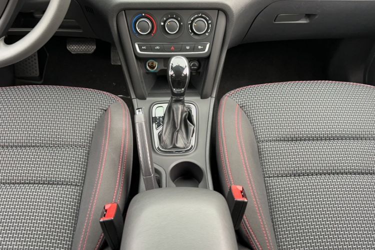 Used Chery Tiggo 3 2018 Classic Edition 1.6L CVT Comfort Model Gear Lever