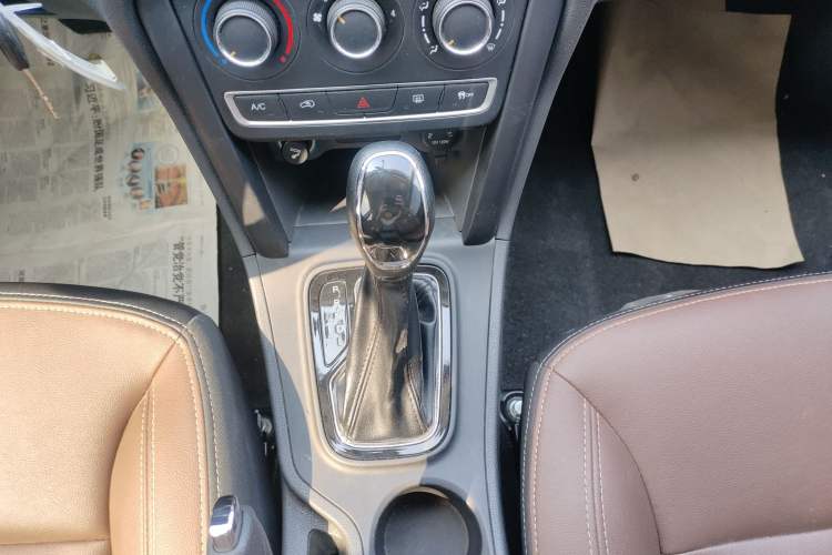 Used Chery Tiggo 3 2018 1.6L CVT Million Global Edition Gear Lever