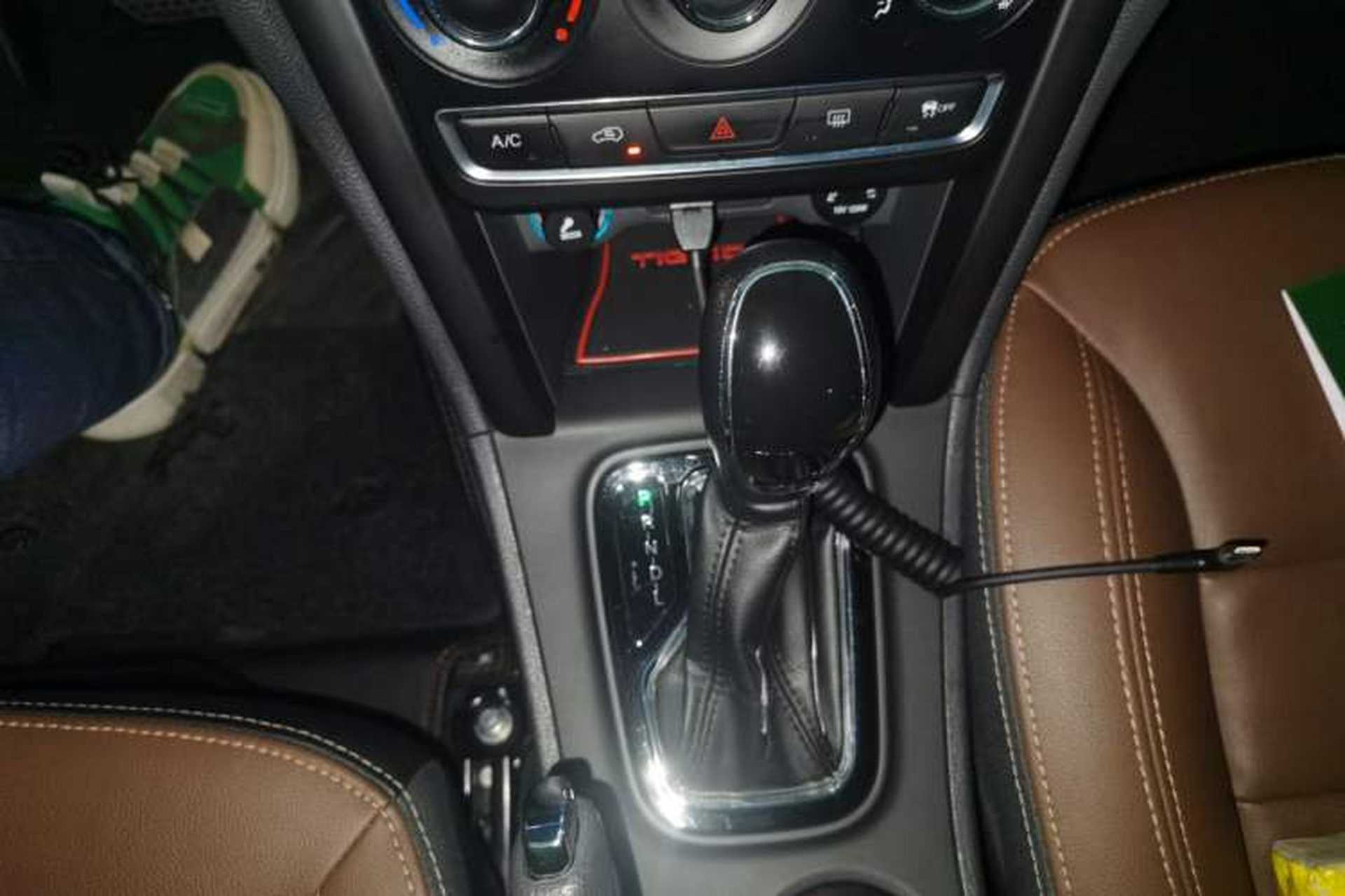 Used Chery Tiggo 3 2018 1.6L CVT Million Global Edition Gear Lever