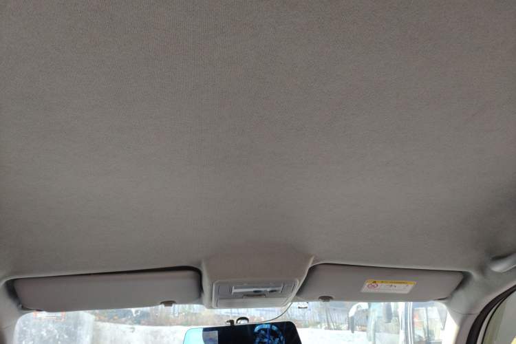 Used Chery Tiggo 3 2018 Classic Edition 1.6L Manual Comfort Model Headliner