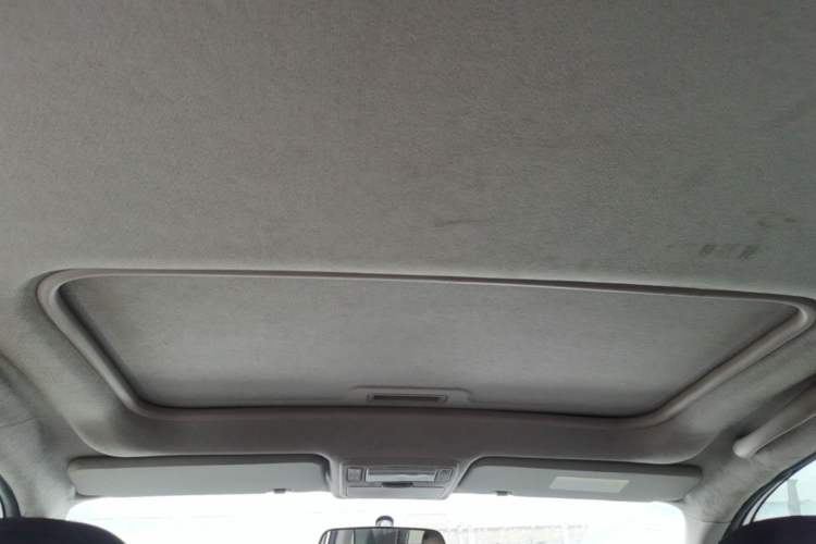 Used Chery Tiggo 3 2018 1.6L Manual Million Global Edition Headliner