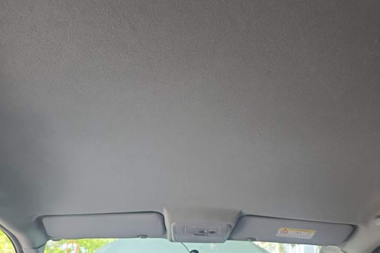 Used Chery Tiggo 3 2018 Classic Edition 1.6L Manual Comfort Model Headliner