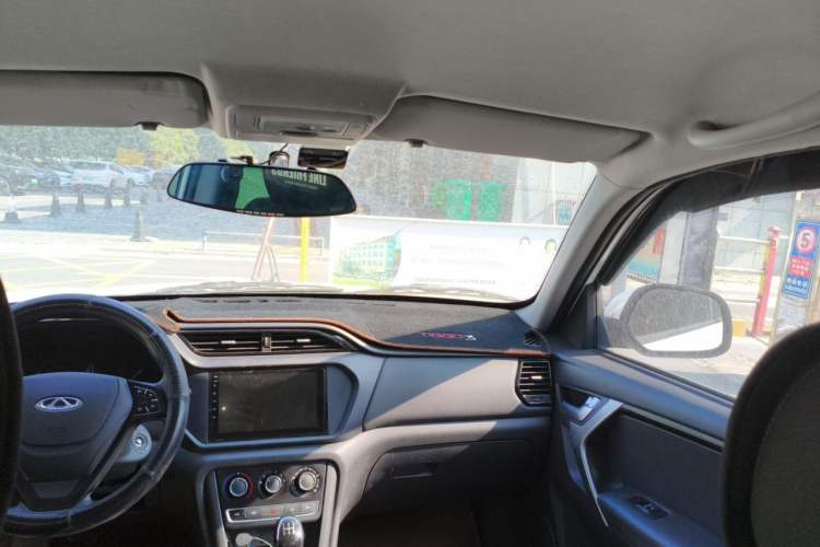 Used Chery Tiggo 3 2018 Classic Edition 1.6L Manual Comfort Model Headliner