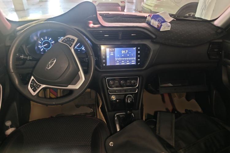 Used Chery Tiggo 3 2018 Classic Edition 1.6L Manual Luxury Model Interior 2