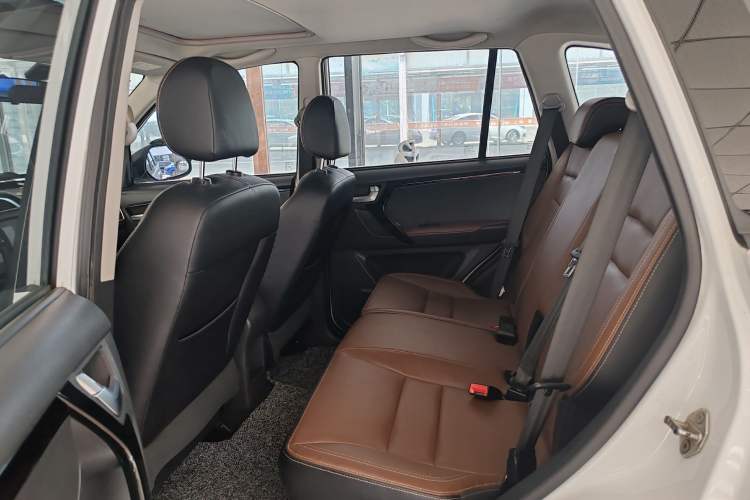 Used Chery Tiggo 3 2018 1.6L CVT Million Global Edition Interior 3