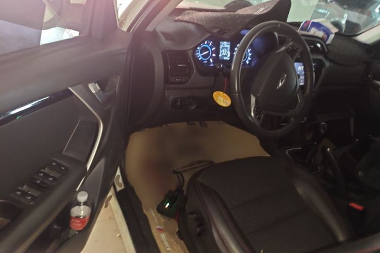 Used Chery Tiggo 3 2018 Classic Edition 1.6L Manual Luxury Model Interior 3