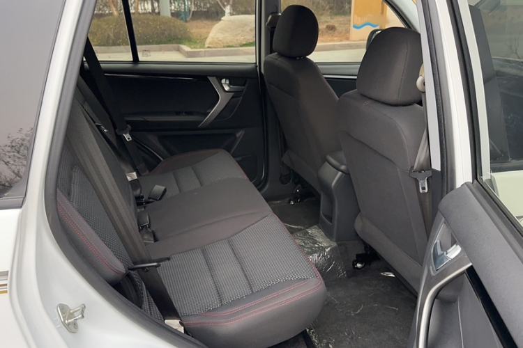 Used Chery Tiggo 3 2018 Classic Edition 1.6L CVT Comfort Model Interior 3