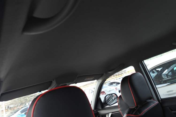 Used Chery Tiggo 3 2018 Classic Edition 1.6L CVT Comfort Model Interior 4