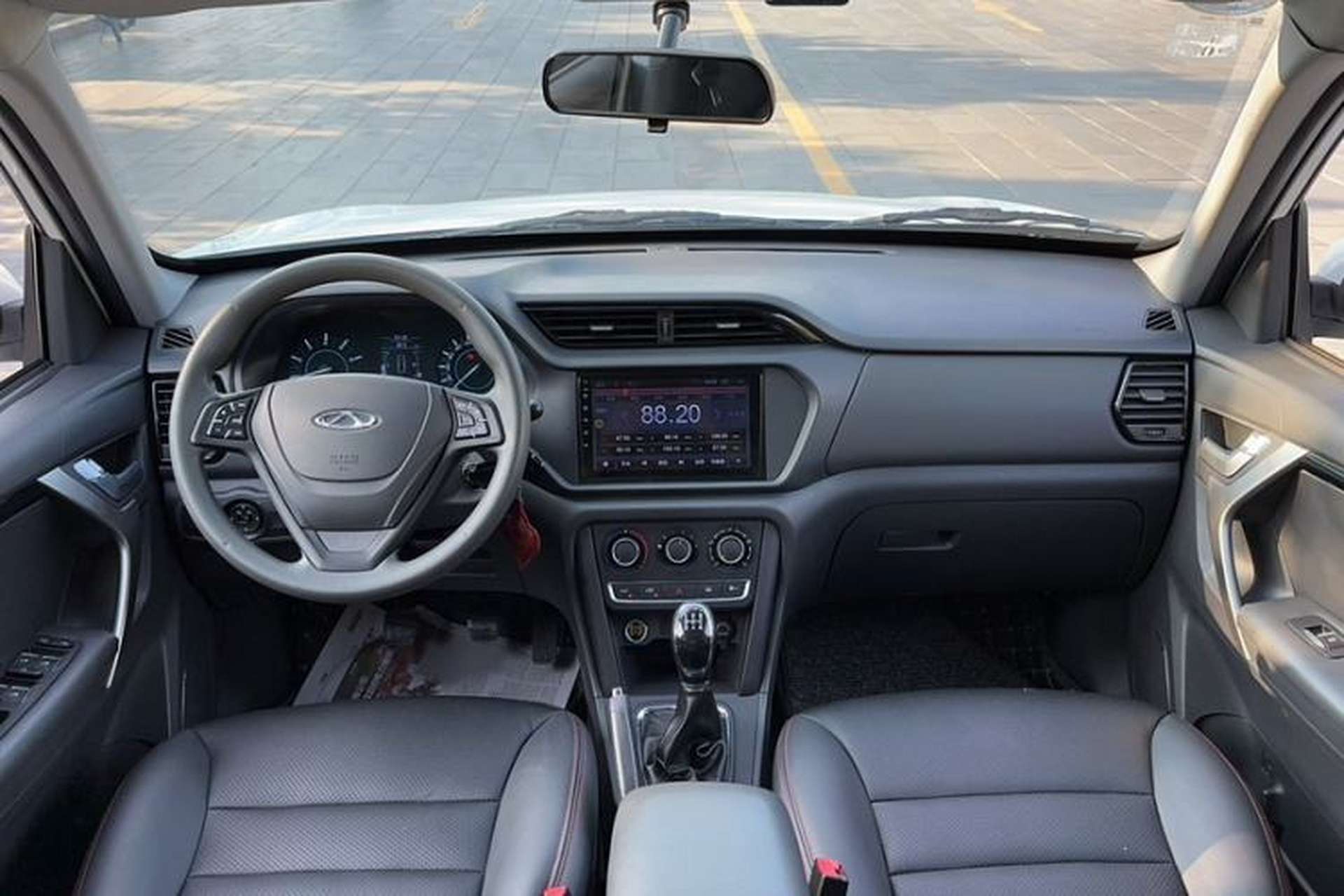 Used Chery Tiggo 3 2018 Classic Edition 1.6L Manual Comfort Model Interior 5