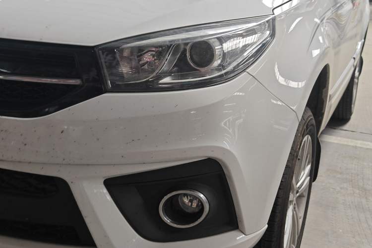 Used Chery Tiggo 3 2018 Classic Edition 1.6L Manual Comfort Model Left Front Headlight