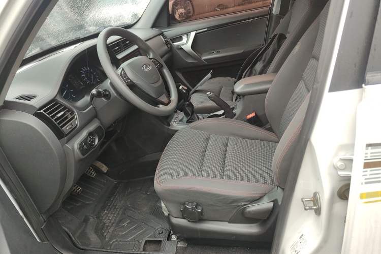 Used Chery Tiggo 3 2018 Classic Edition 1.6L Manual Comfort Model Left Front Seat