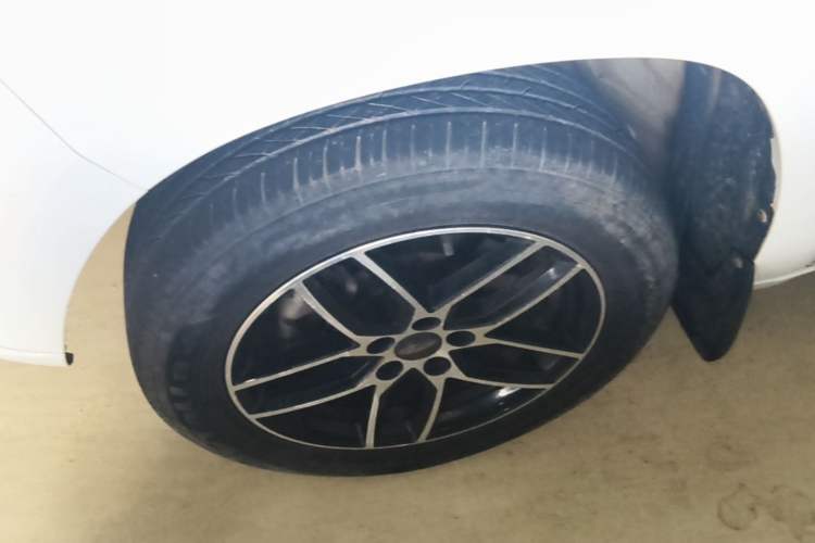Used Chery Tiggo 3 2018 1.6L CVT Million Global Edition Left Front Wheel Hub