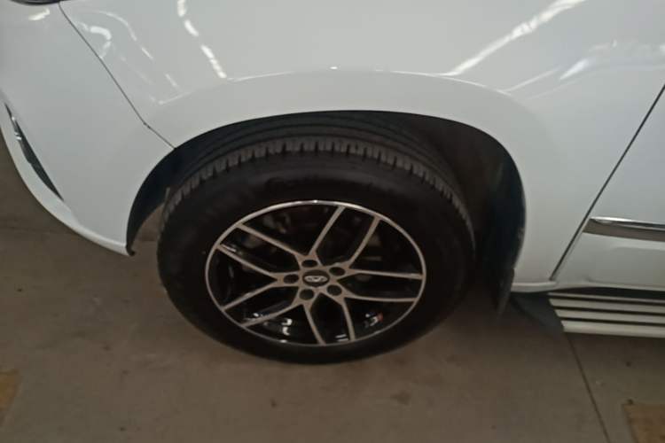 Used Chery Tiggo 3 2018 1.6L CVT Million Global Edition Left Front Wheel Hub
