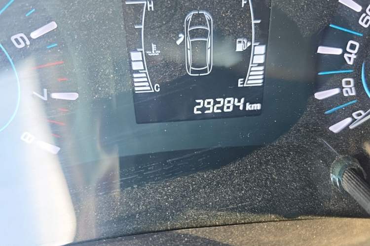 Used Chery Tiggo 3 2018 Classic Edition 1.6L Manual Comfort Model Odometer Close Up