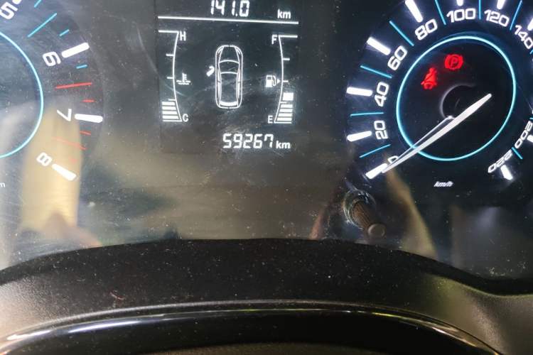 Used Chery Tiggo 3 2018 1.6L Manual Million Global Edition Odometer Close Up