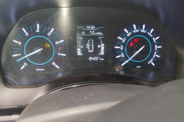 Used Chery Tiggo 3 2018 1.6L Manual Million Global Edition Odometer Close Up