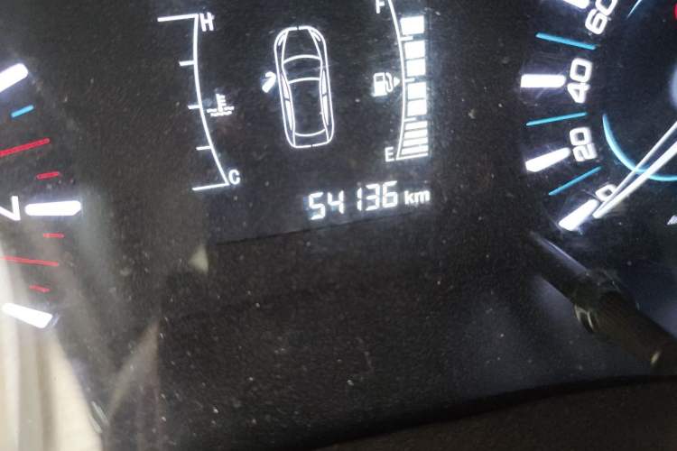 Used Chery Tiggo 3 2018 Classic Edition 1.6L Manual Comfort Model Odometer Close Up