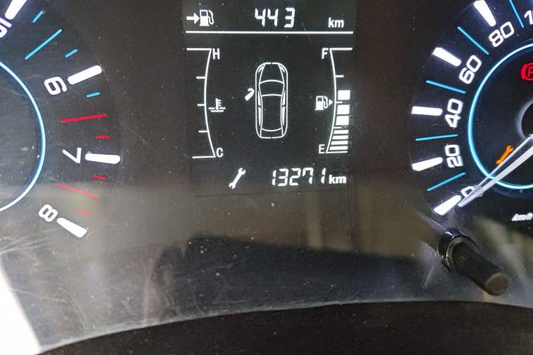 Used Chery Tiggo 3 2018 1.6L Manual Million Global Edition Odometer Close Up