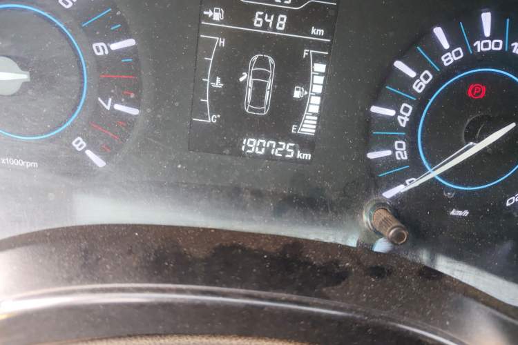 Used Chery Tiggo 3 2018 1.6L Manual Million Global Edition Odometer Close Up