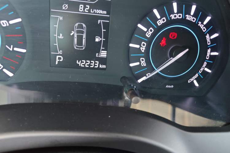 Used Chery Tiggo 3 2018 Classic Edition 1.6L CVT Comfort Model Odometer Close Up