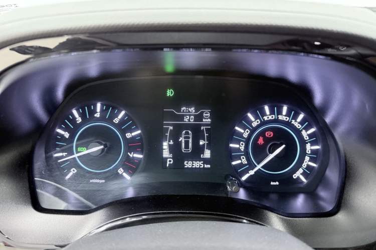 Used Chery Tiggo 3 2018 1.6L CVT Million Global Edition Odometer Close Up