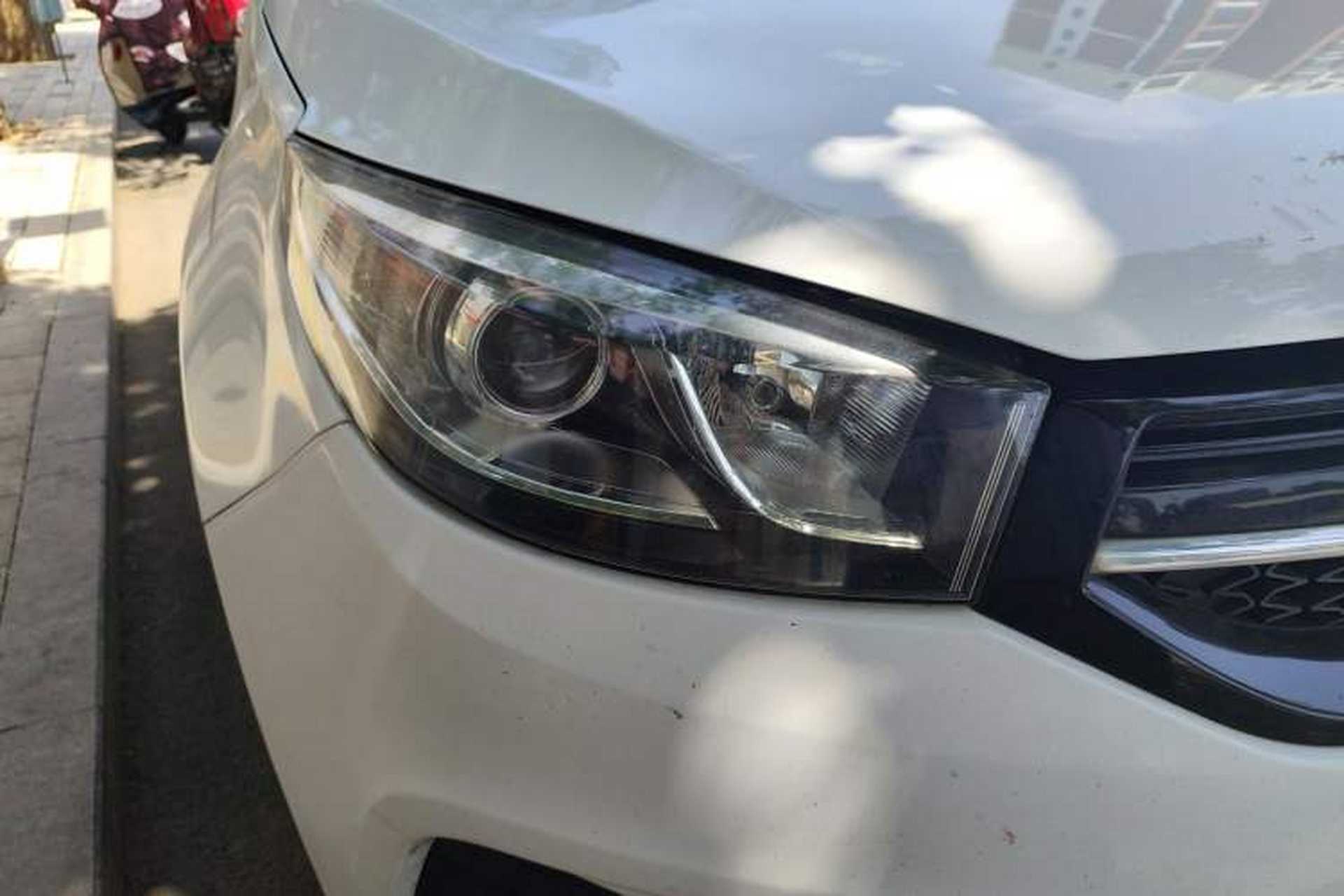 Used Chery Tiggo 3 2018 Classic Edition 1.6L Manual Comfort Model Right Front Headlight