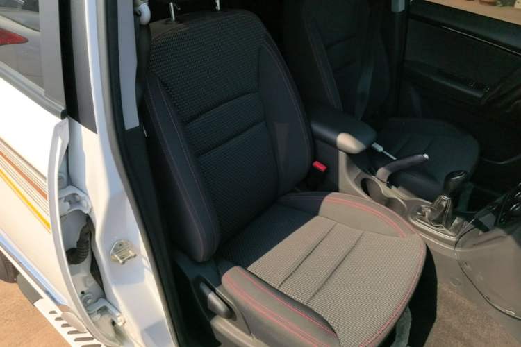 Used Chery Tiggo 3 2018 Classic Edition 1.6L Manual Comfort Model Right Front Seat