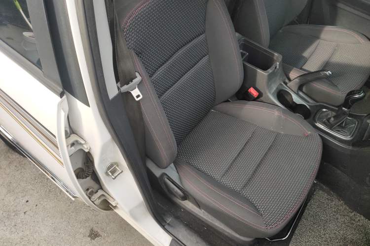 Used Chery Tiggo 3 2018 Classic Edition 1.6L Manual Comfort Model Right Front Seat