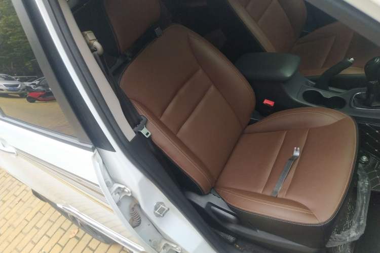 Used Chery Tiggo 3 2018 1.6L Manual Million Global Edition Right Front Seat