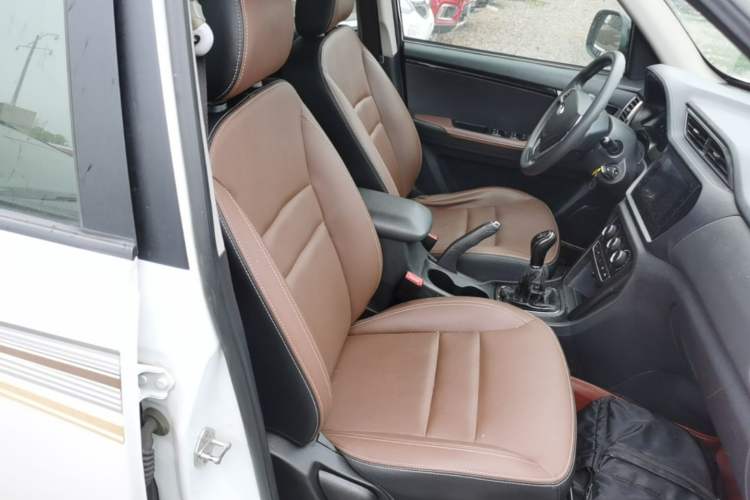 Used Chery Tiggo 3 2018 1.6L Manual Million Global Edition Right Front Seat