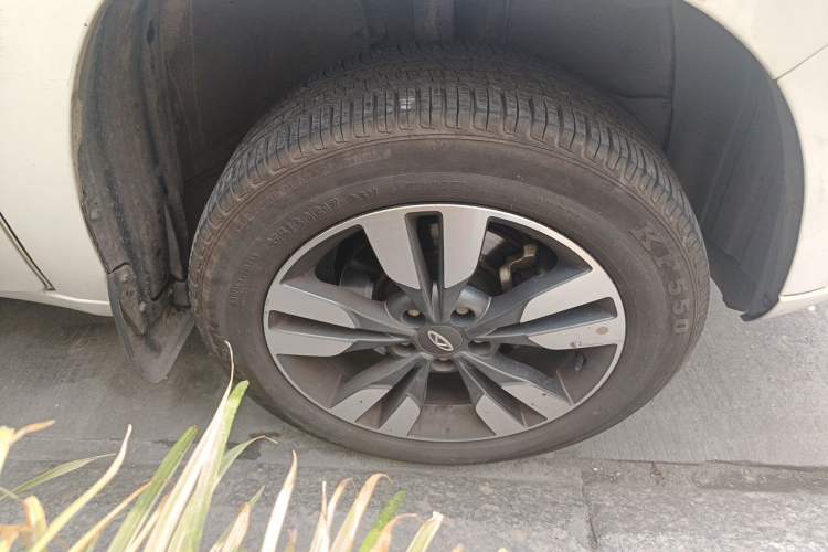 Used Chery Tiggo 3 2018 Classic Edition 1.6L Manual Elite Model Right Front Wheel Hub