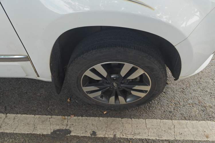 Used Chery Tiggo 3 2018 Classic Edition 1.6L Manual Elite Model Right Front Wheel Hub