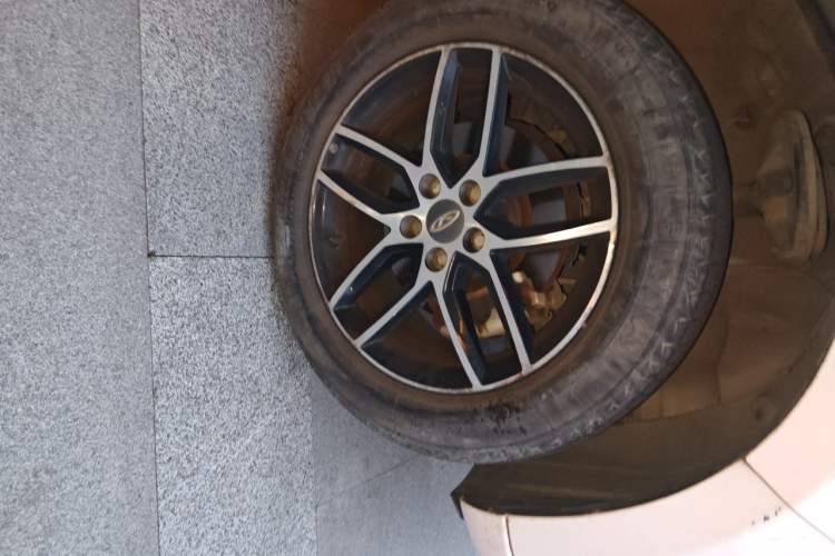 Used Chery Tiggo 3 2018 1.6L Manual Million Global Edition Right Front Wheel Hub