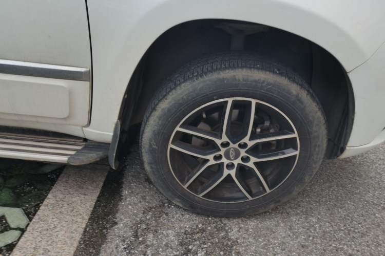 Used Chery Tiggo 3 2018 1.6L Manual Million Global Edition Right Front Wheel Hub