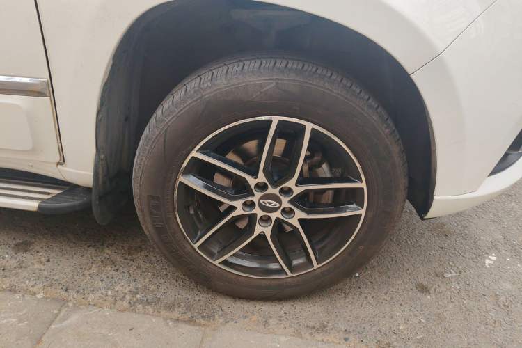Used Chery Tiggo 3 2018 1.6L Manual Million Global Edition Right Front Wheel Hub