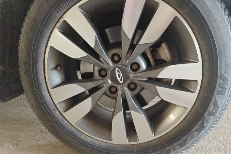 Used Chery Tiggo 3 2018 Classic Edition 1.6L Manual Elite Model Right Front Wheel Hub