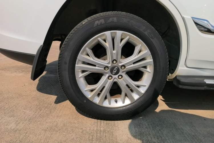 Used Chery Tiggo 3 2018 Classic Edition 1.6L Manual Comfort Model Right Rear Wheel Hub