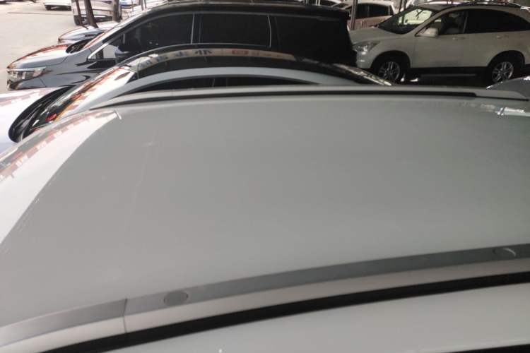 Used Chery Tiggo 3 2018 Classic Edition 1.6L Manual Elite Model Roof