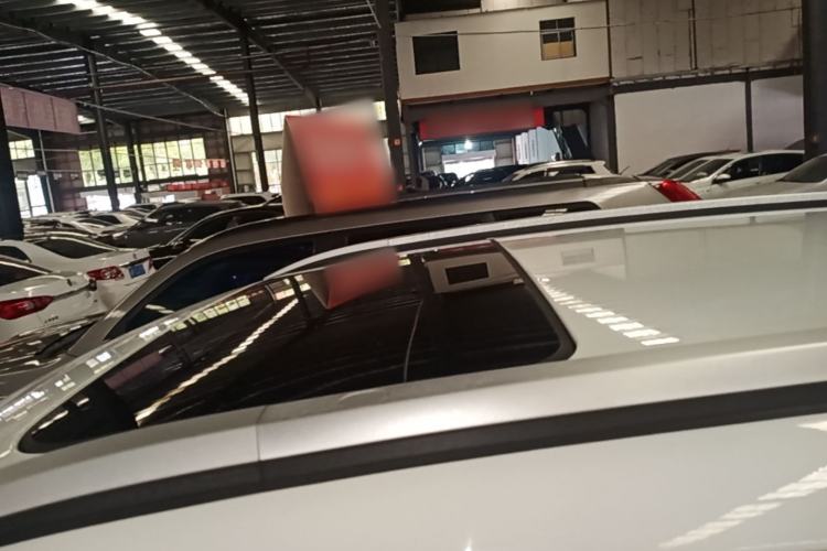 Used Chery Tiggo 3 2018 1.6L CVT Million Global Edition Roof