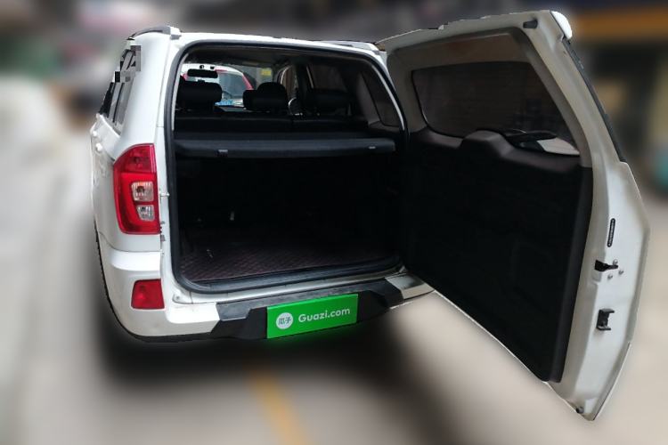 Used Chery Tiggo 3 2018 Classic Edition 1.6L Manual Elite Model Trunk