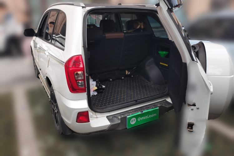 Used Chery Tiggo 3 2018 1.6L Manual Million Global Edition Trunk