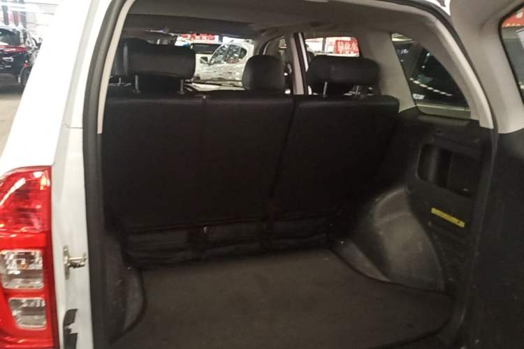 Used Chery Tiggo 3 2018 1.6L CVT Million Global Edition Trunk