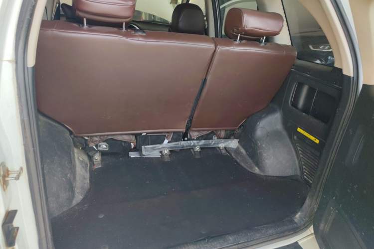 Used Chery Tiggo 3 2018 1.6L Manual Million Global Edition Trunk