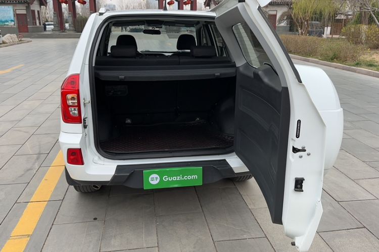 Used Chery Tiggo 3 2018 Classic Edition 1.6L CVT Comfort Model Trunk