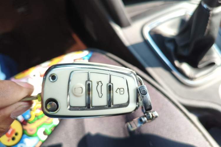 Used Chery Tiggo 3 2018 Classic Edition 1.6L Manual Comfort Model Vehicle Key