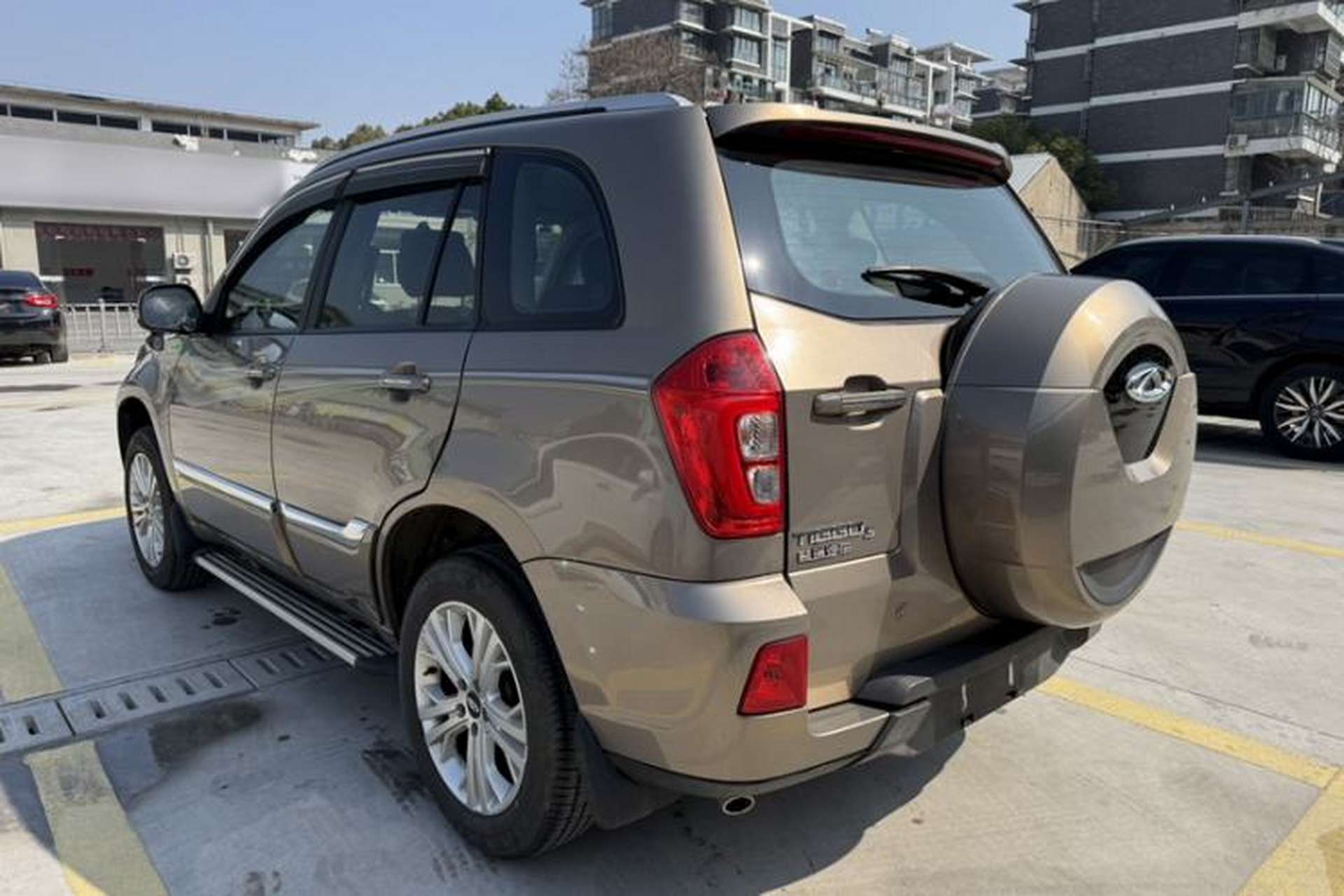 Used Chery Tiggo 3 2018 Classic Edition 1.6L Manual Comfort Model Exterior 3