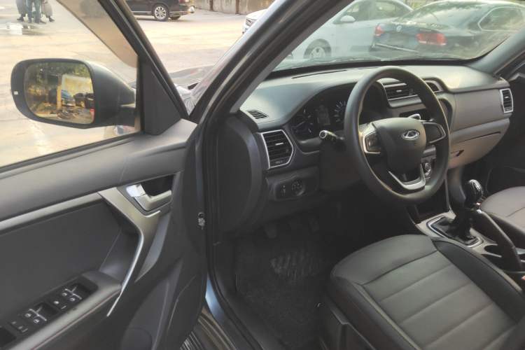 Used Chery Tiggo 3 2020 Million Global Edition 1.5L Manual Fashion Model Driver Seat